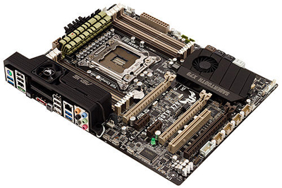 Placa me Asus Sabertooth X79 p/ i7 LGA-2011 c/ CrossF.